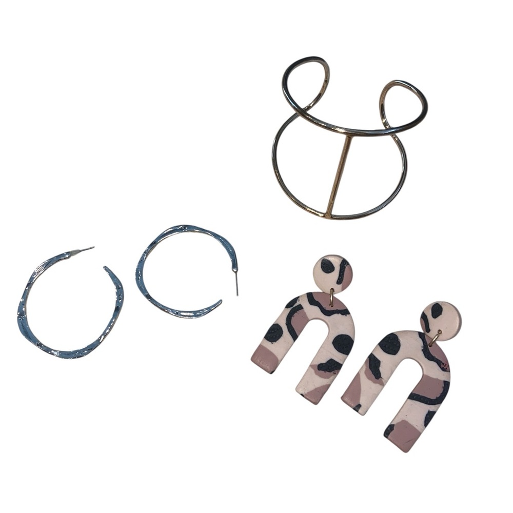 ❤️ Modern 3 piece Bundle $14 for the set